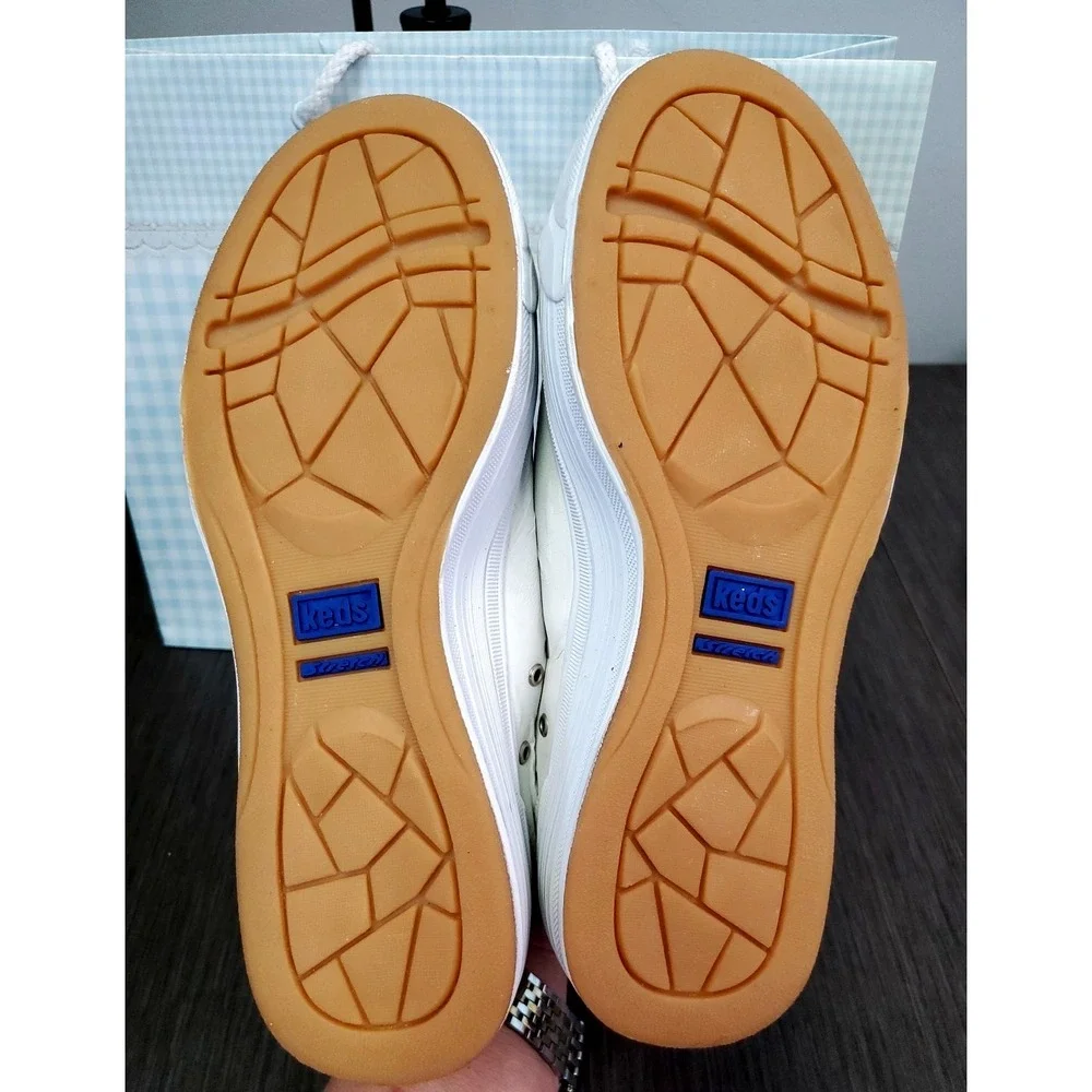 Keds womens stretch leather white‎ sneakers lace up Size 6.5M New WF9437M